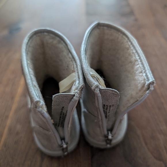 GAP Kids Metallic Sherpa-Lined Cozy Boots sz 7 - Picture 5 of 5
